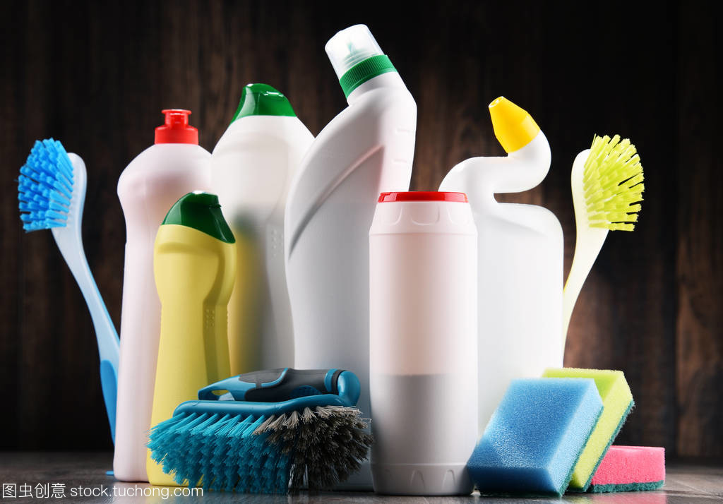 洗滌劑瓶與化學清洗用品 安全使用與環保選擇